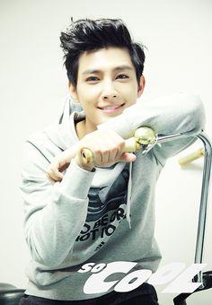 Aaron Yan