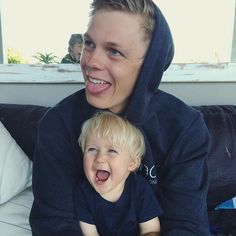 Caspar Lee