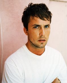 Desmond Harrington