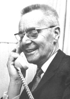 Jan Tinbergen