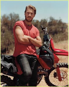 Luke Bracey