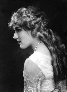 Mary Pickford