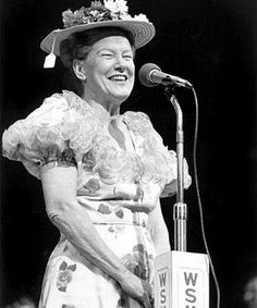 Minnie Pearl