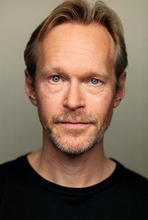 Steven Mackintosh