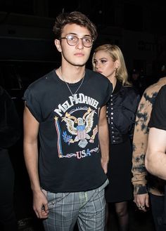 Anwar Hadid