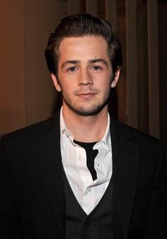 Michael Angarano