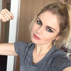 Rose McIver