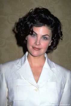 Sherilyn Fenn