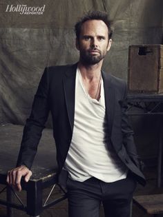 Walton Goggins