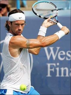 Carlos Moya