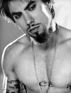 Dave Navarro