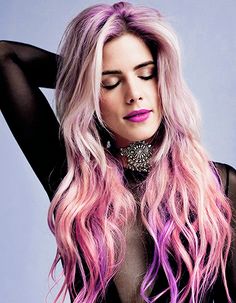 Emily Bett Rickards