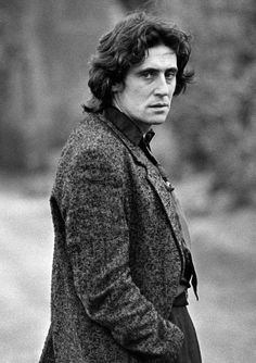 Gabriel Byrne