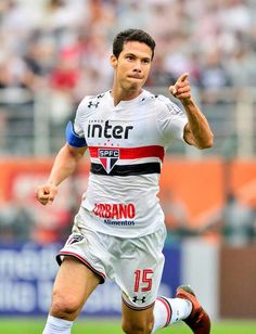 Hernanes