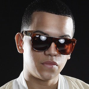 J Alvarez