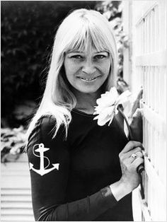 Mary Travers