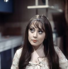 Paula Wilcox