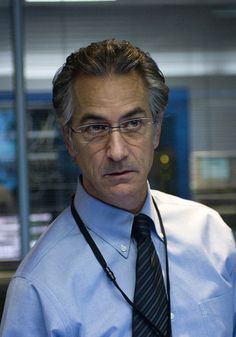 David Strathairn