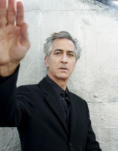 David Strathairn