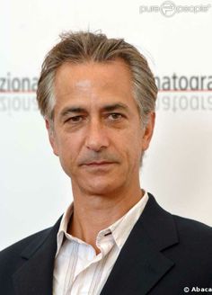 David Strathairn