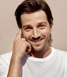 Diego Luna