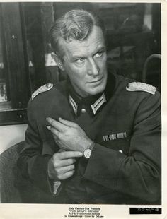 Edward Mulhare