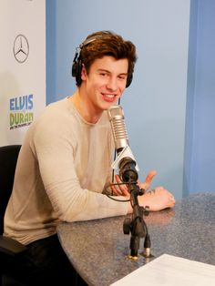 Elvis Duran