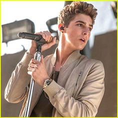 Jackson Guthy