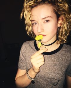 Julia Garner