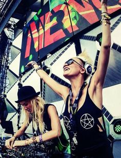 Miriam Nervo