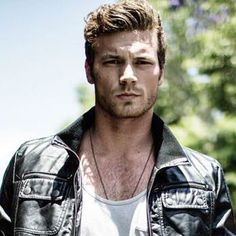 Derek Theler