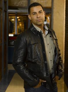 Jon Huertas