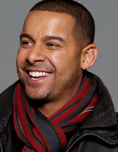 Jon Huertas