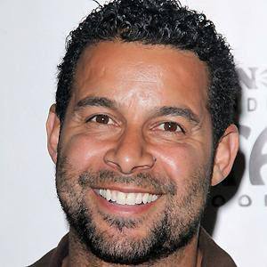 Jon Huertas