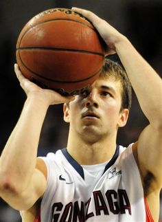 Kevin Pangos