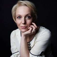 Amanda Abbington