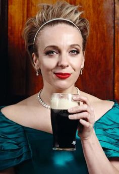 Amanda Abbington