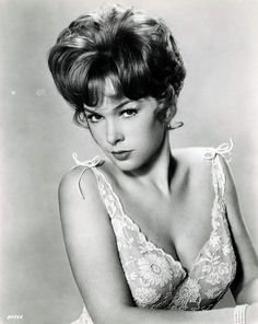 Stella Stevens