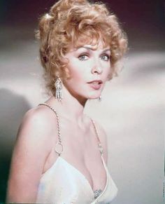 Stella Stevens