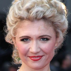 Scarlett Strallen