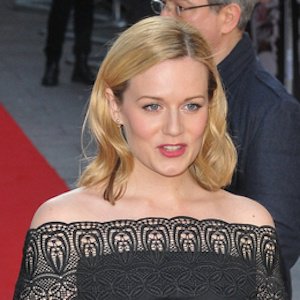 Cara Theobold