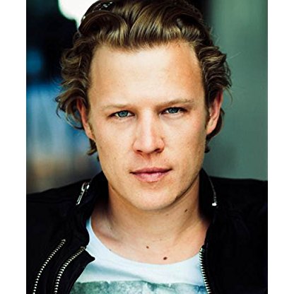 Christopher Egan