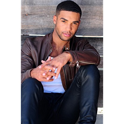 Lucien Laviscount