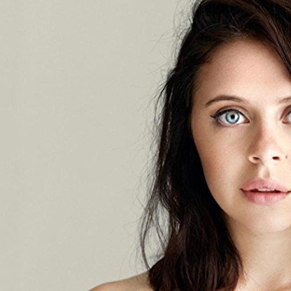 Bel Powley