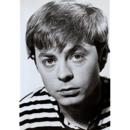 Hywel Bennett