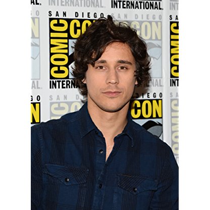 Peter Gadiot