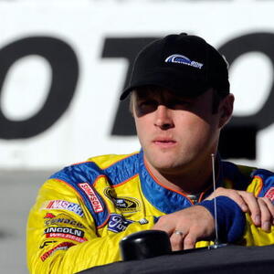 Travis Kvapil