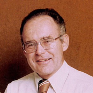 Gordon Earle Moore